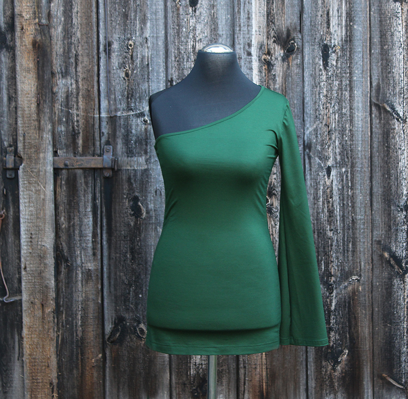 One-Shoulder Shirt Trompetenarm No.2